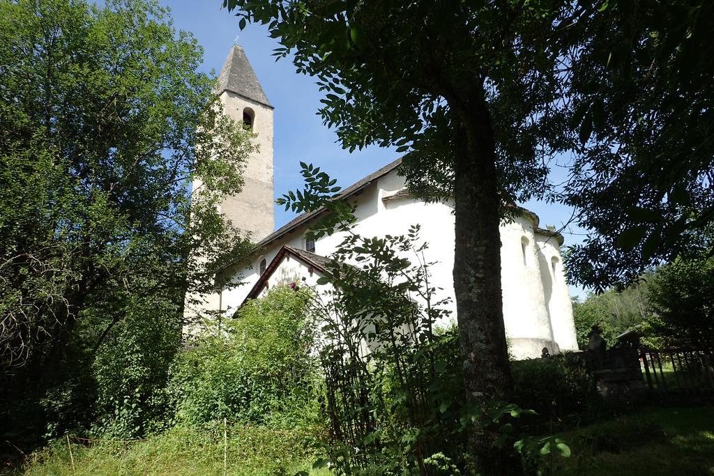 Hotel Raetia Tiefencastel Buitenkant foto
